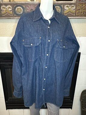 UniFirst Denim Work Shirt Mens Lg Blue pearl Snap Front Long Sleeve Utility 0178